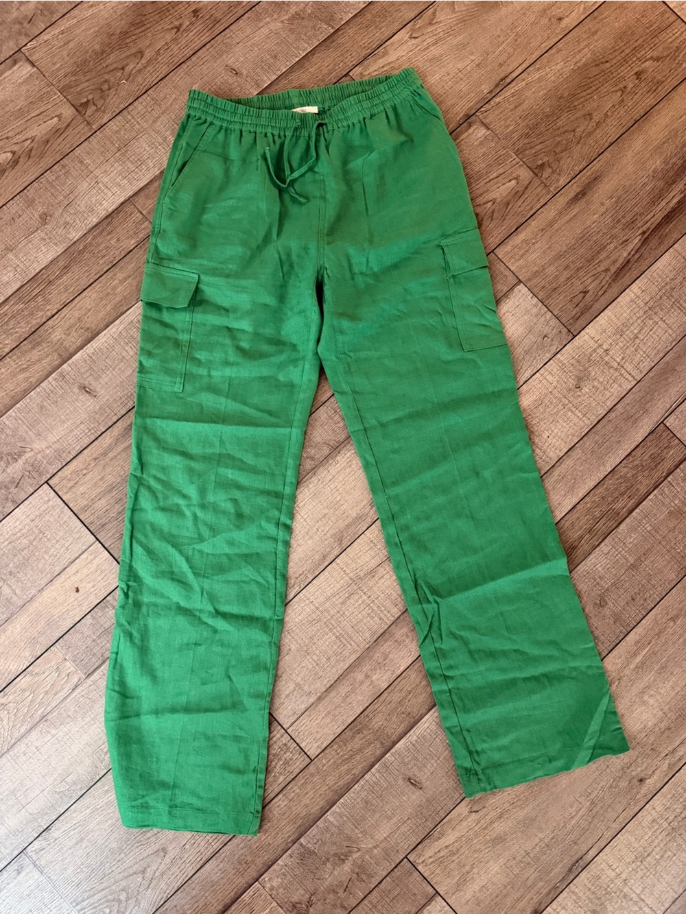 Love Tree Wide Leg Cargo Pants in Green